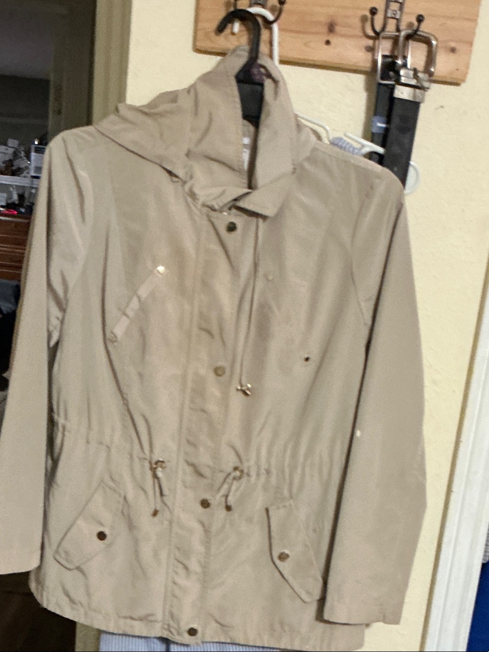 Charter Club Water-Resistant Hooded Anorak Jacket Beige Tan Size M